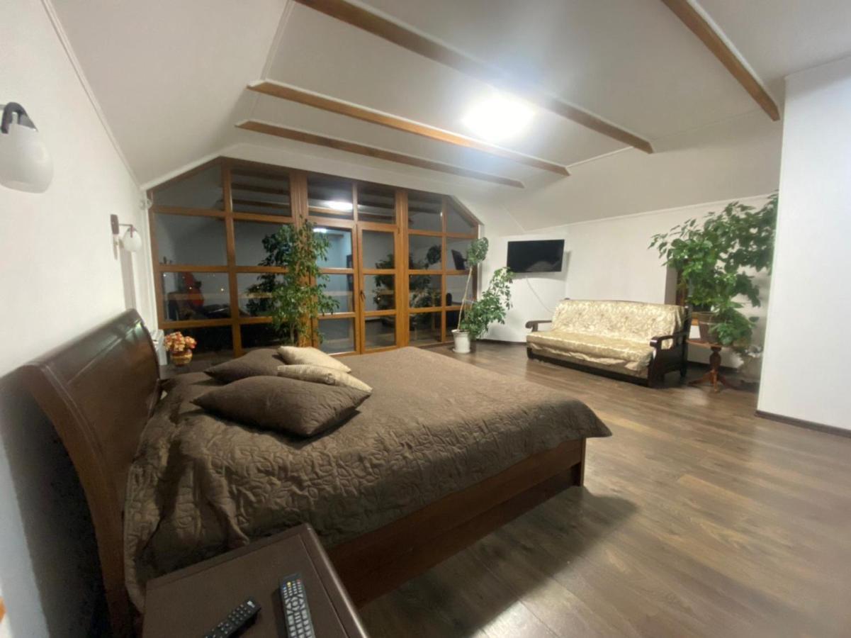 Hotel Kozak'S Dream Kamieniec Podolski Zewnętrze zdjęcie